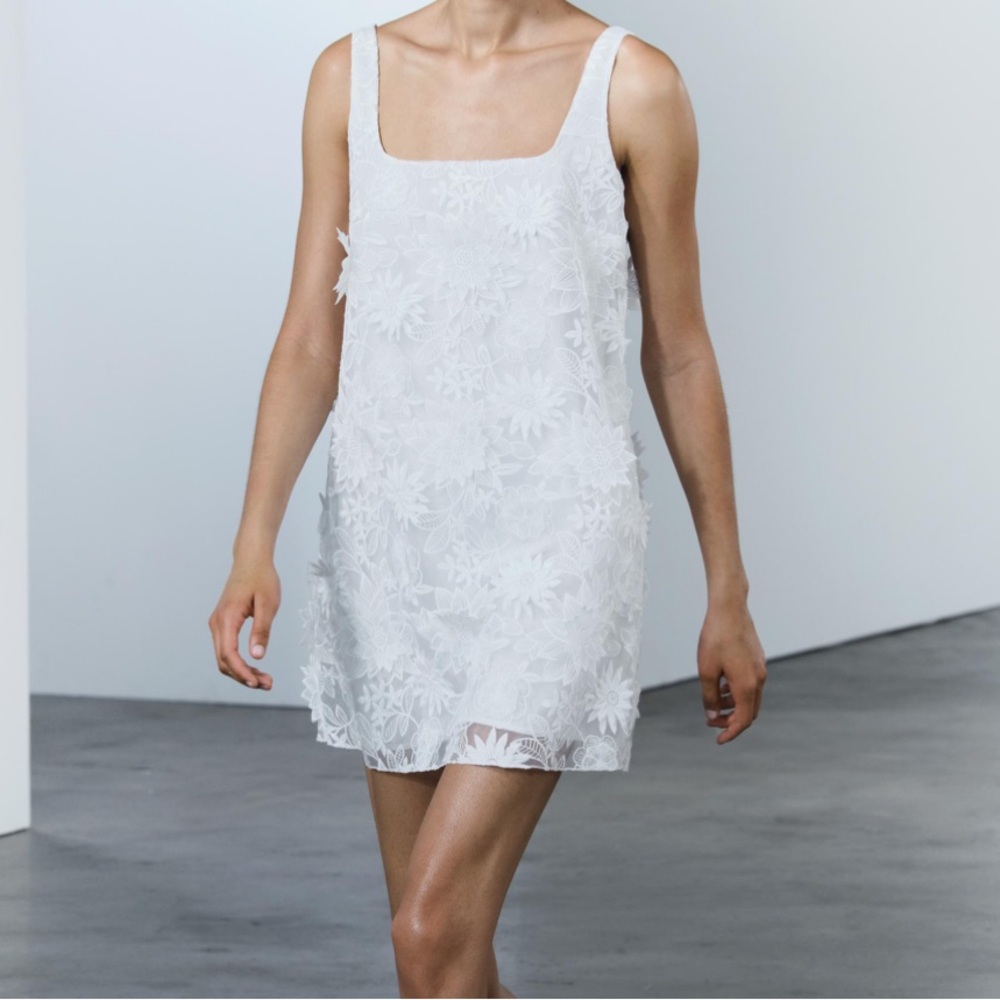 Zara ZW Collection Embroidered Short Dress Bloggers Favorite ‘24 Oyster White XL